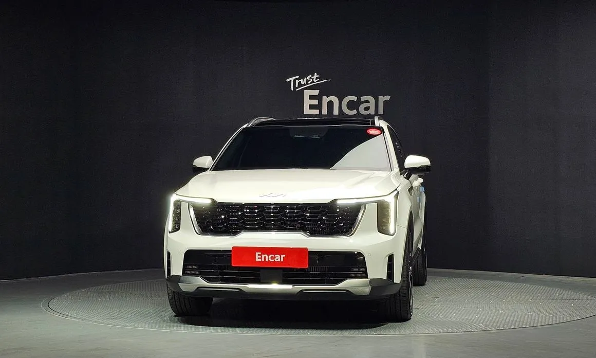 Kia Sorento — фото 7