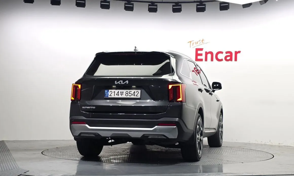 Kia Sorento — фото 3
