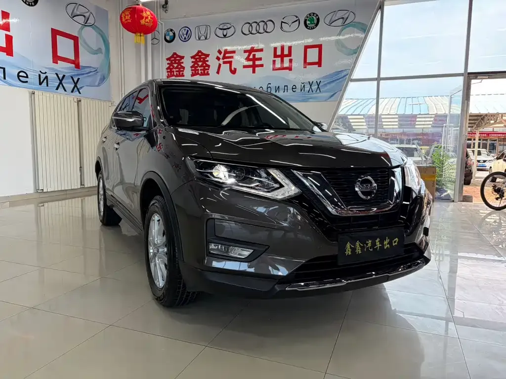 Nissan X-Trail — фото 4