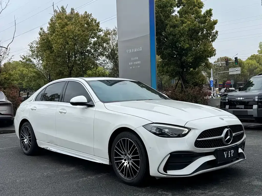 Mercedes-Benz C-Class — фото 10