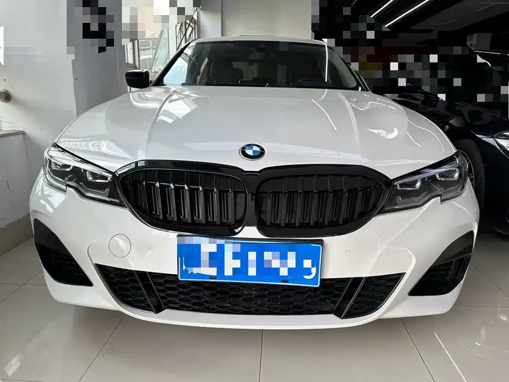 BMW 3 Series 2021 из CN, фото 2