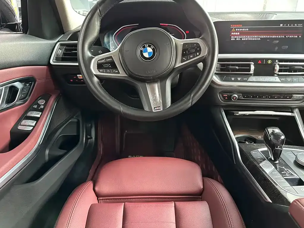 BMW 3 Series 2021 из CN, фото 9