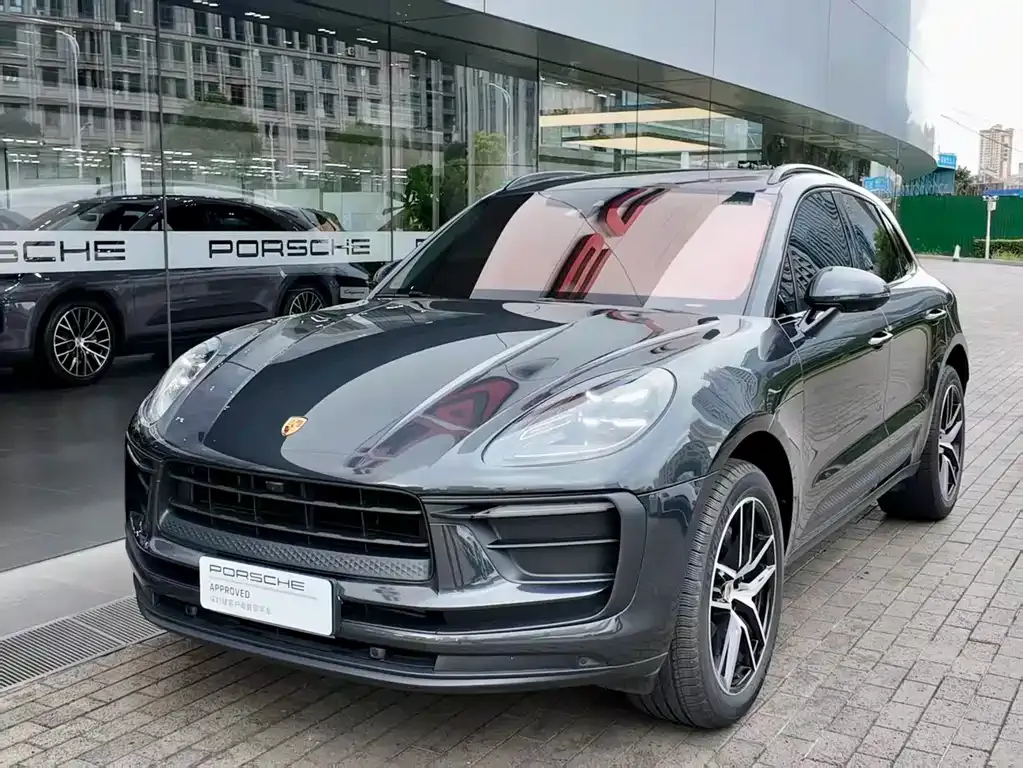 Porsche Macan — фото 1