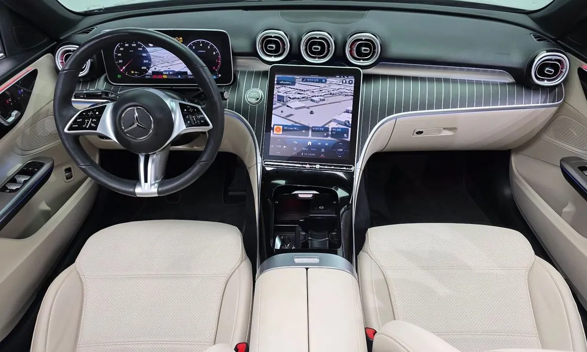 Mercedes-Benz C-Class — фото 10