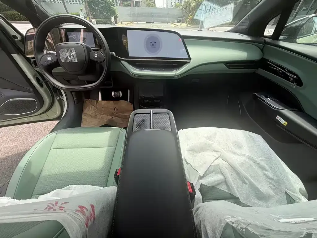 Hongqi EH7 2026 из CN, фото 5