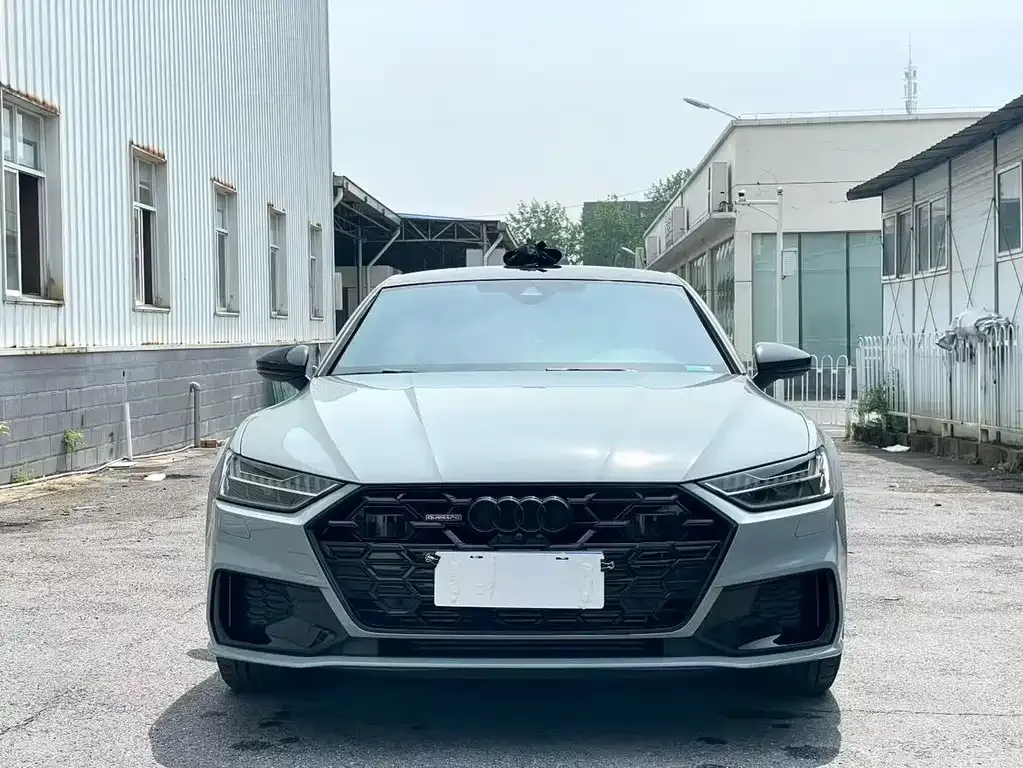 Audi A7L — фото 3