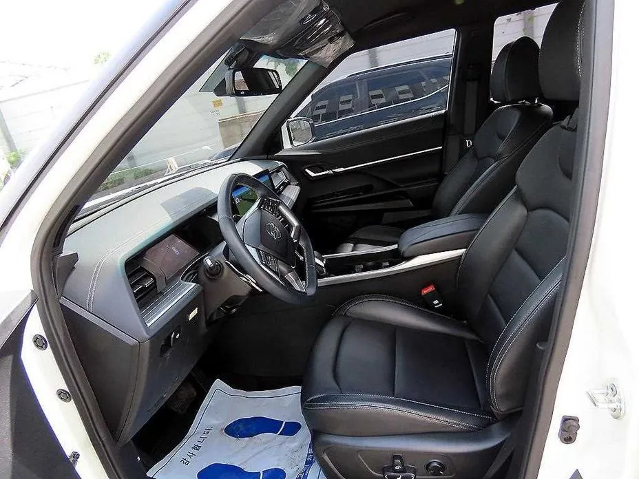 KG Mobility (Ssangyong) Torres — фото 4
