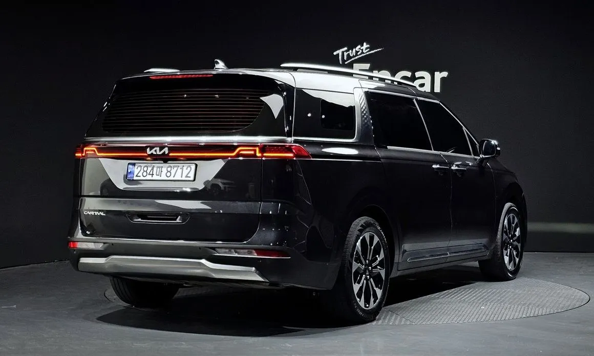 Kia Carnival — фото 2