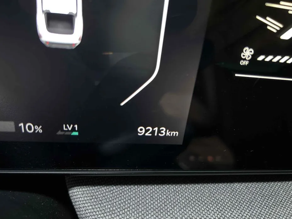 Kia EV4 — фото 8