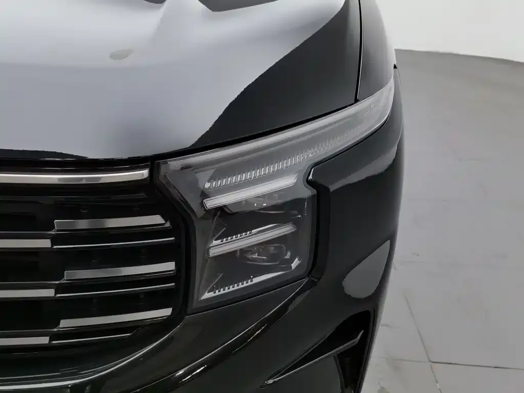 Ford Edge — фото 10