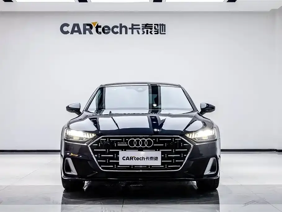 Audi A7L 2024 из CN, фото 2