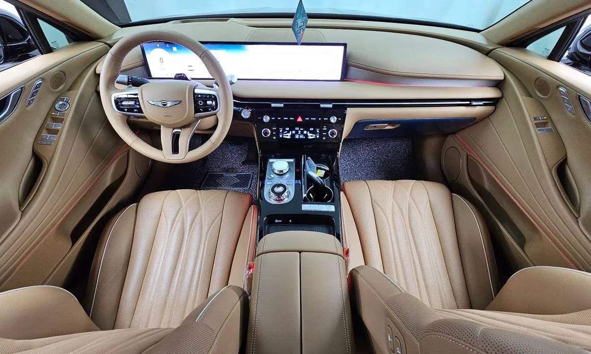 Genesis G80 — фото 10