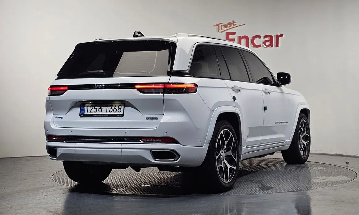 Jeep Cherokee — фото 3