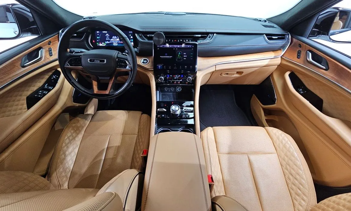 Jeep Cherokee — фото 9