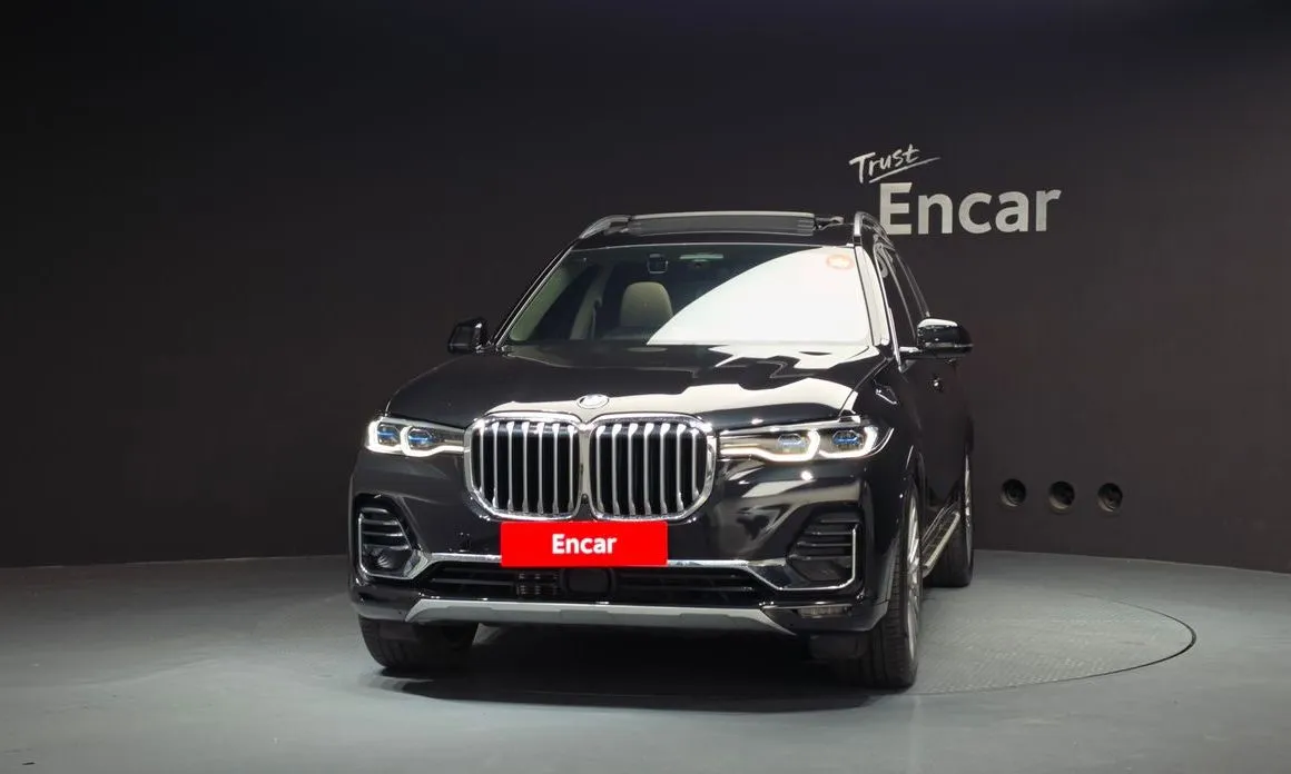 BMW X7 — фото 4