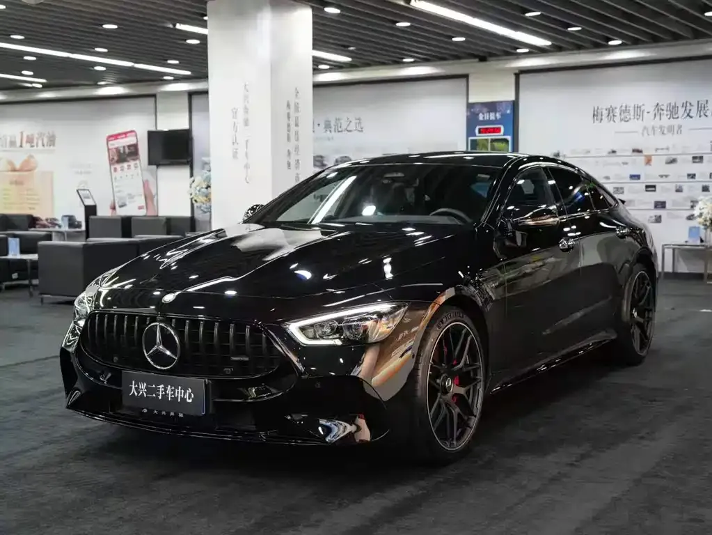 Mercedes-Benz AMG GT — фото 1