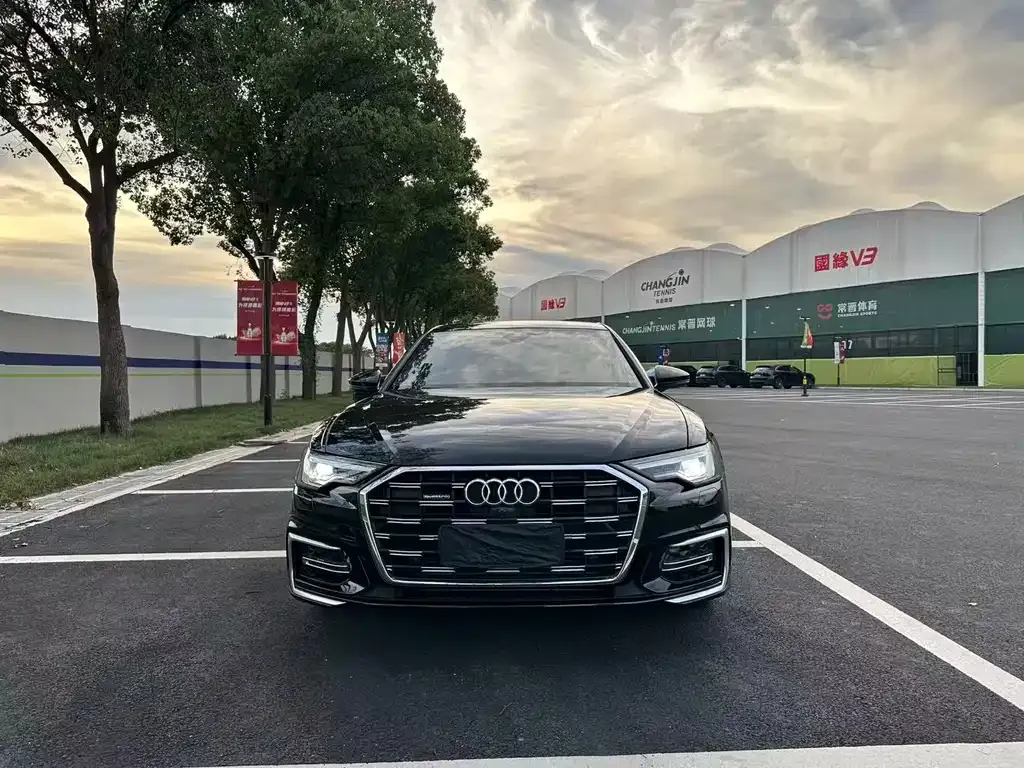 Audi A6L — фото 6