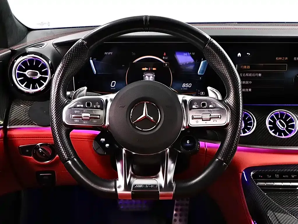 Mercedes-Benz AMG GT — фото 4
