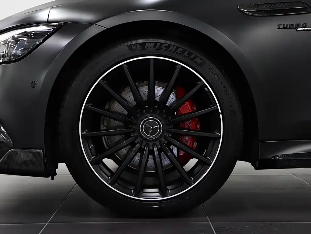 Mercedes-Benz AMG GT — фото 8
