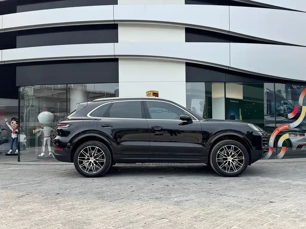 Porsche Cayenne — фото 8