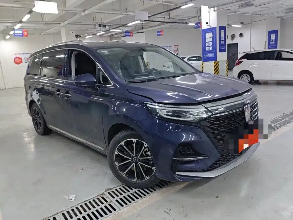 Roewe iMAX8 — фото 4