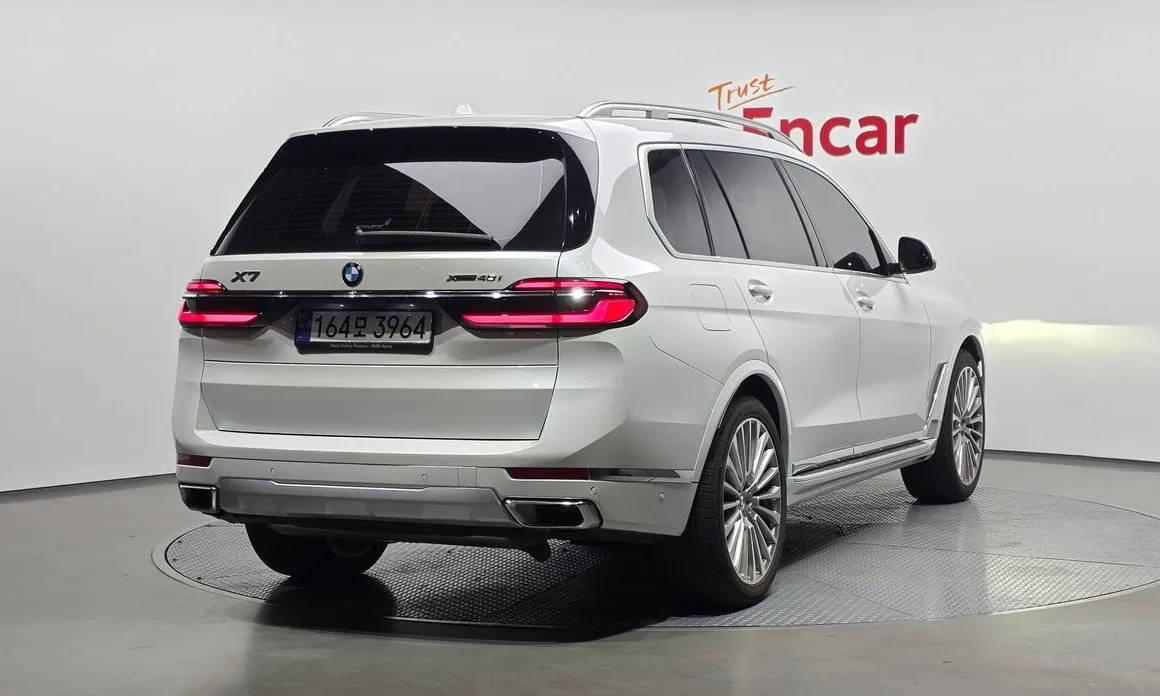 BMW X7 — фото 6