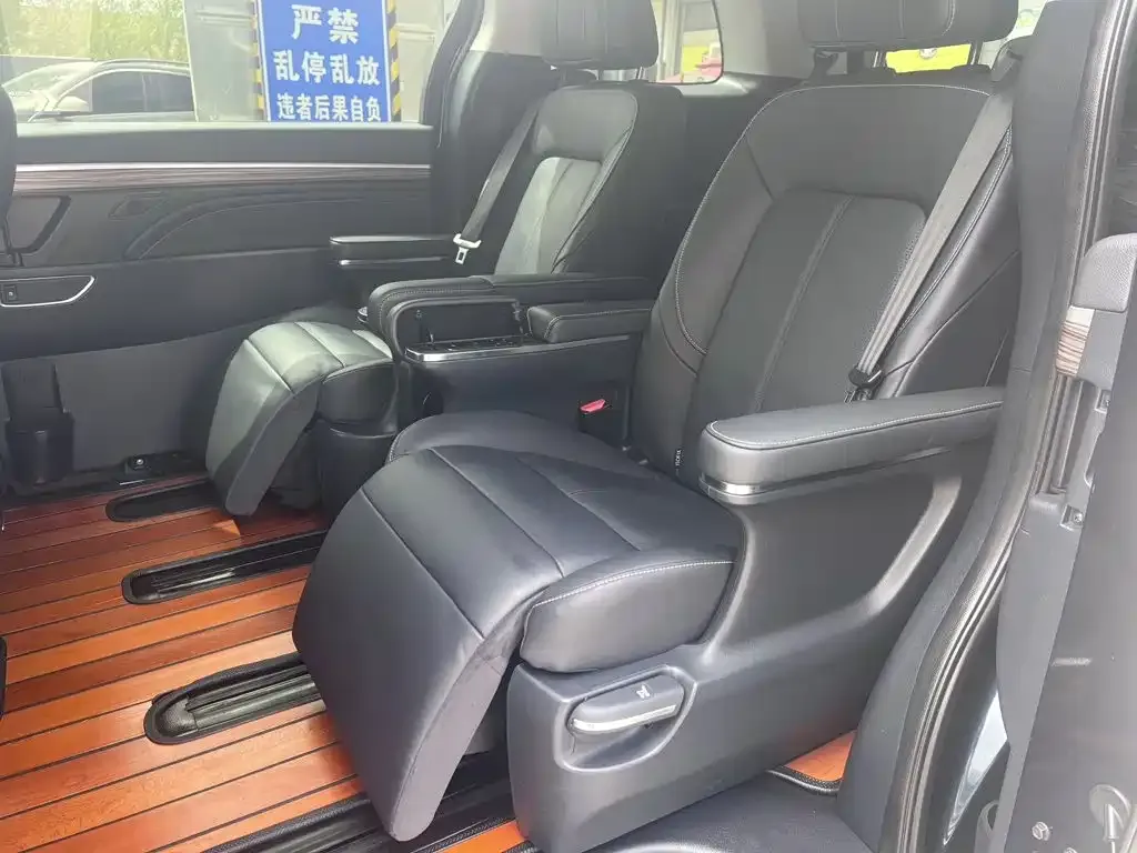 GAC Motor Trumpchi M8 — фото 4