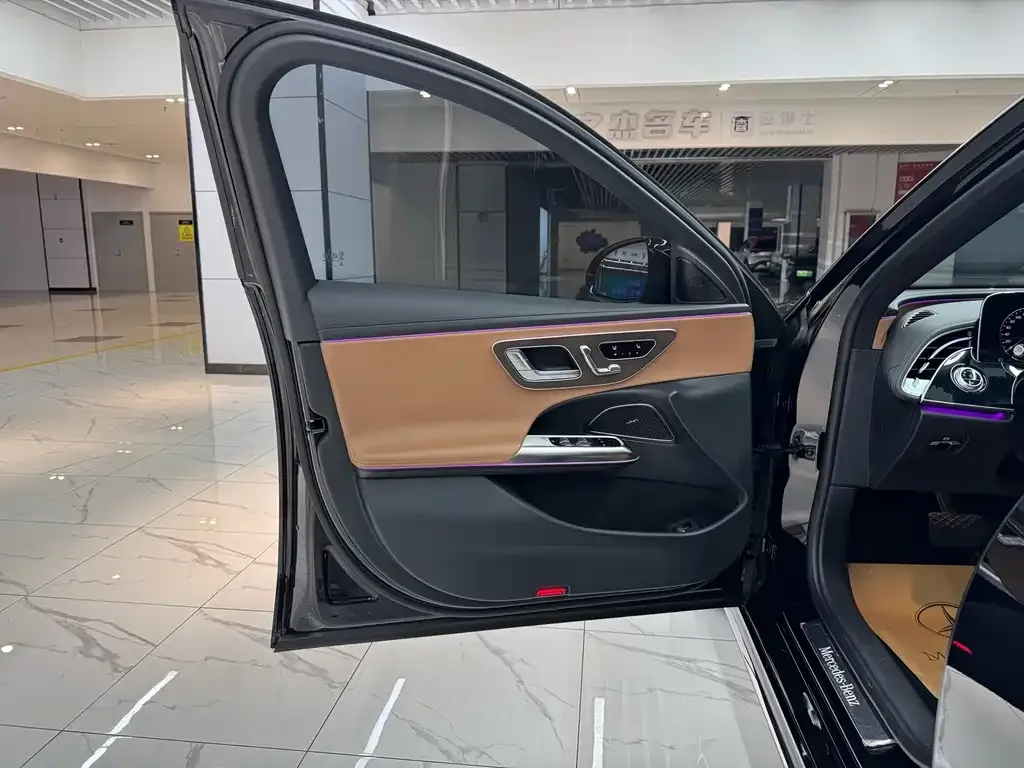 Mercedes-Benz E-Class New Energy — фото 3