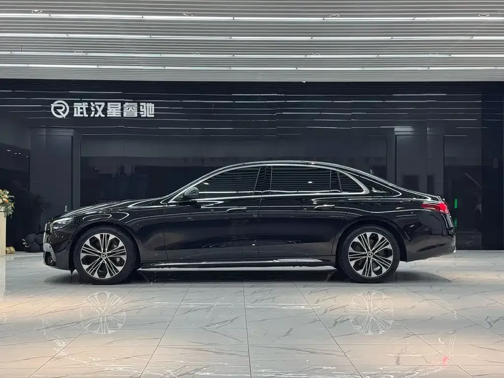 Mercedes-Benz E-Class New Energy — фото 10