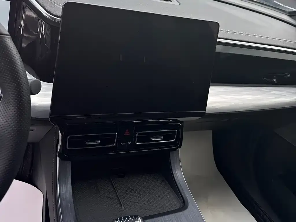 GAC Motor Trumpchi GS8 — фото 6