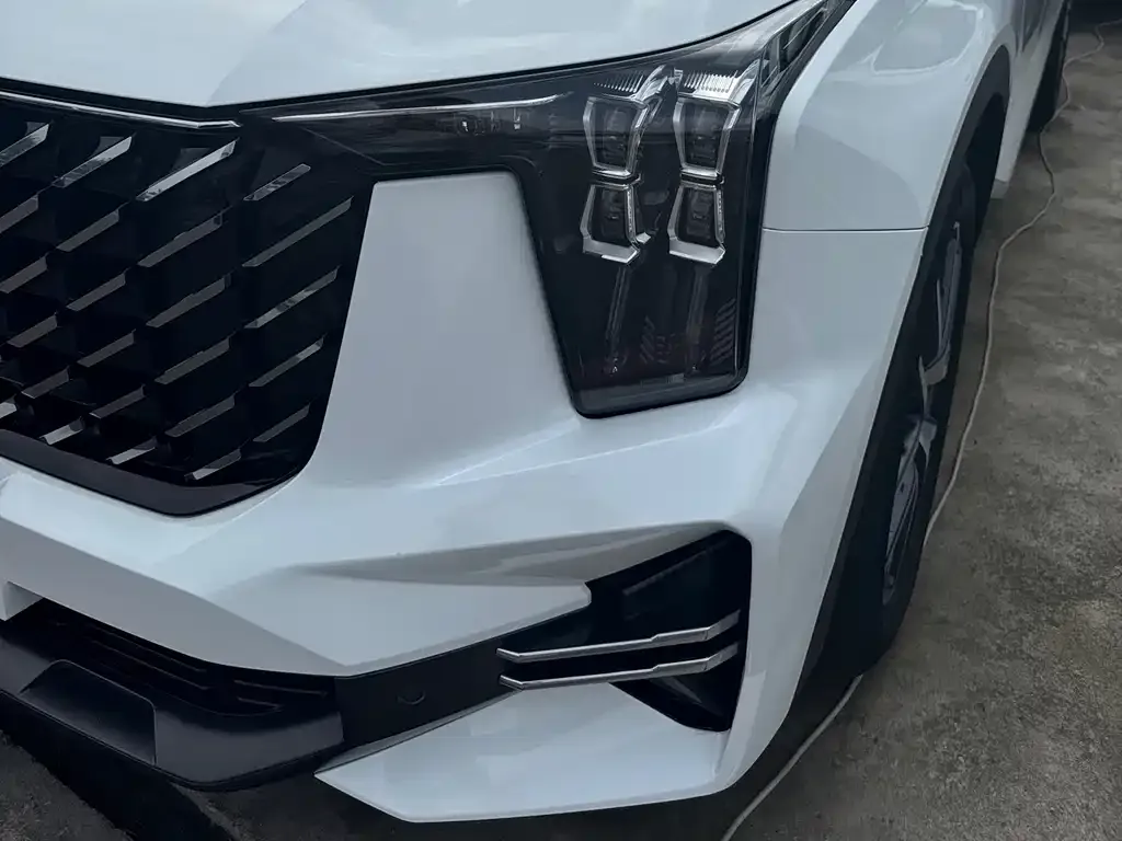 GAC Motor Trumpchi GS8 — фото 2