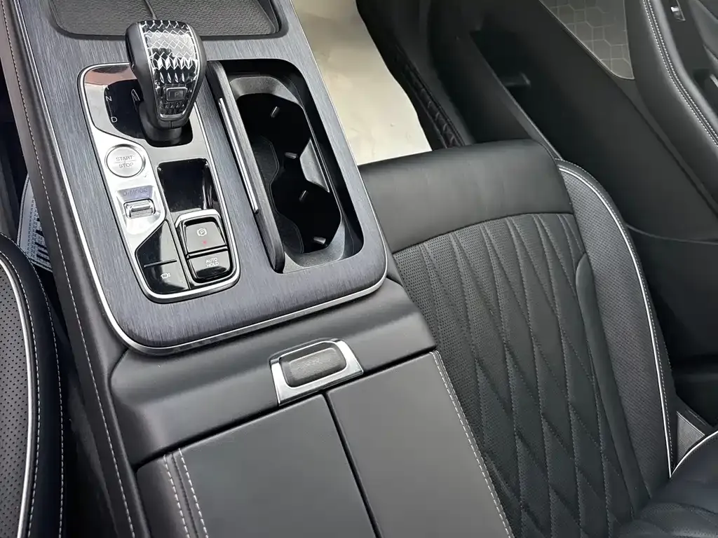 GAC Motor Trumpchi GS8 — фото 5
