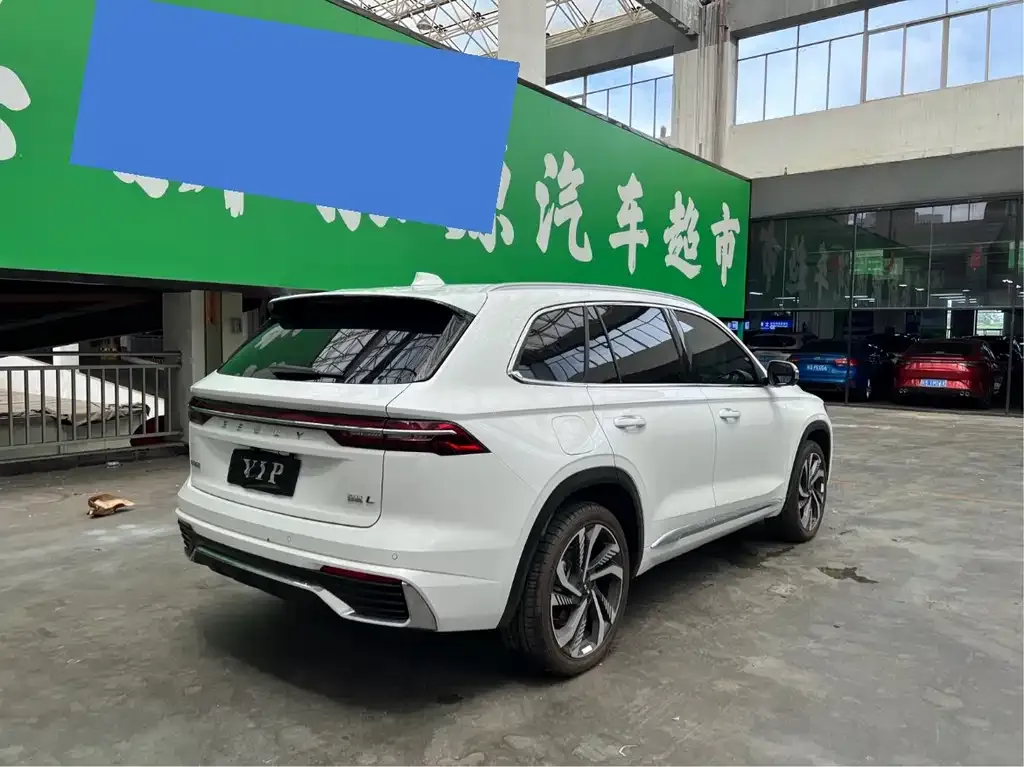Geely Xingyue L — фото 6