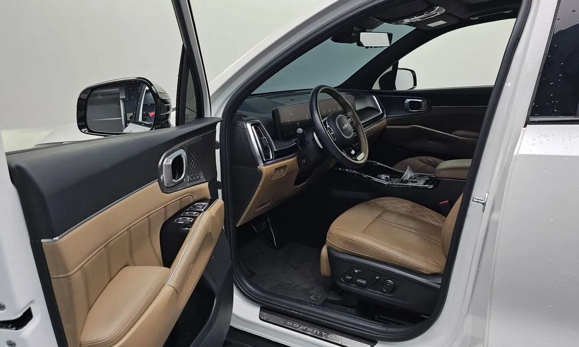 Kia Sorento — фото 8