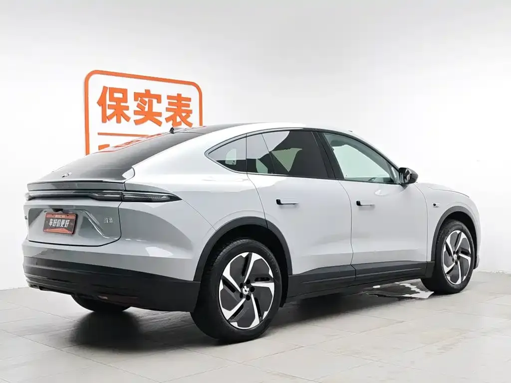 NIO EC6 — фото 6