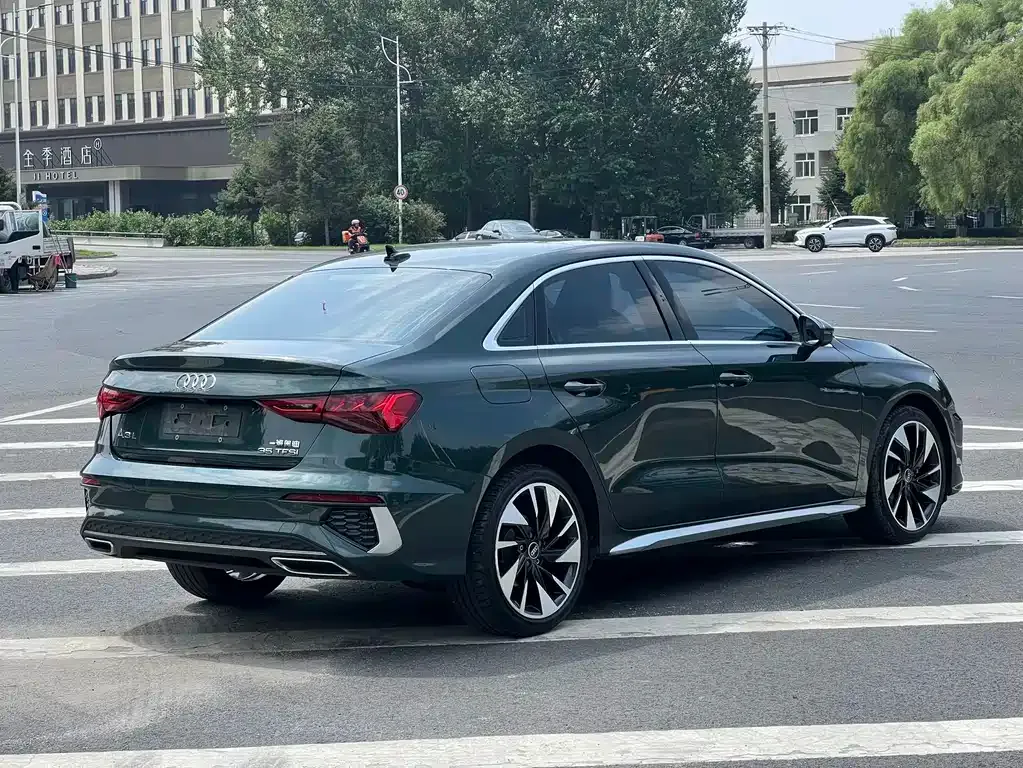Audi A3 — фото 6