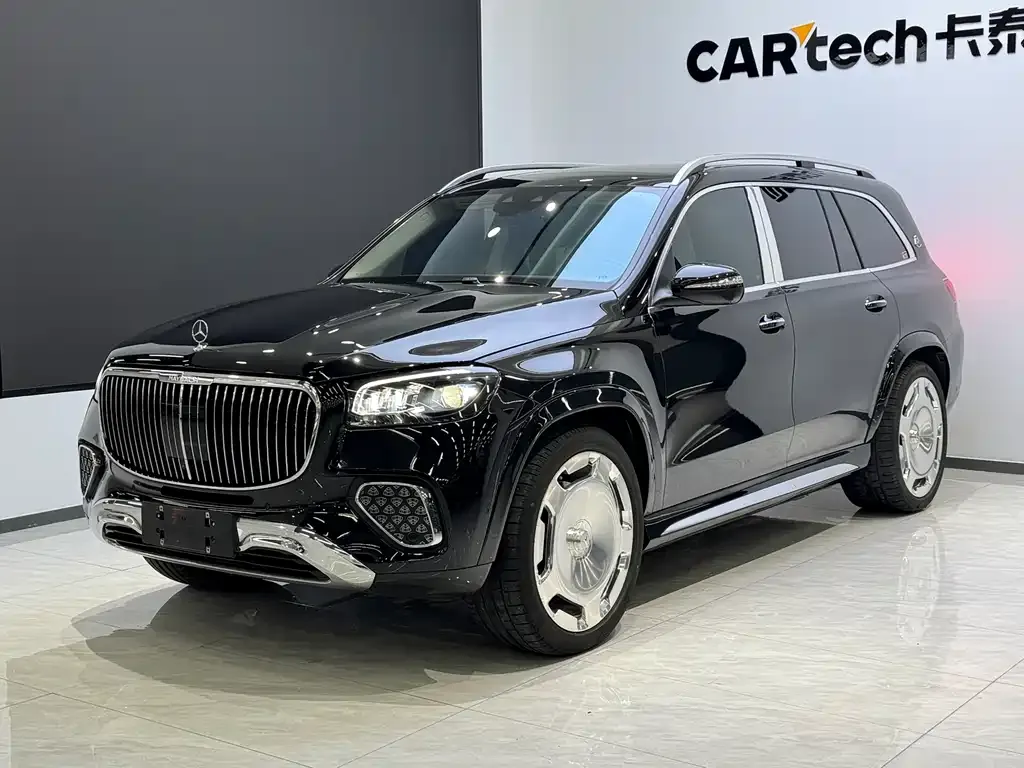 Mercedes-Benz GLS — фото 1