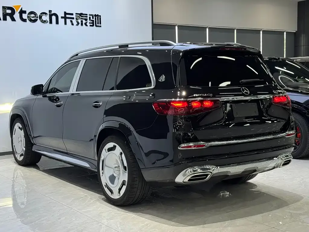 Mercedes-Benz GLS — фото 5