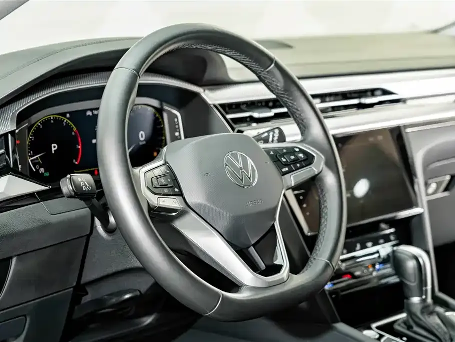 Volkswagen CC — фото 6