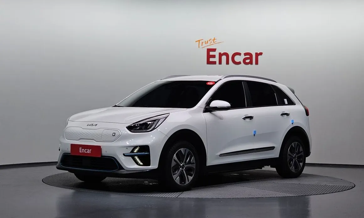Kia Niro — фото 1