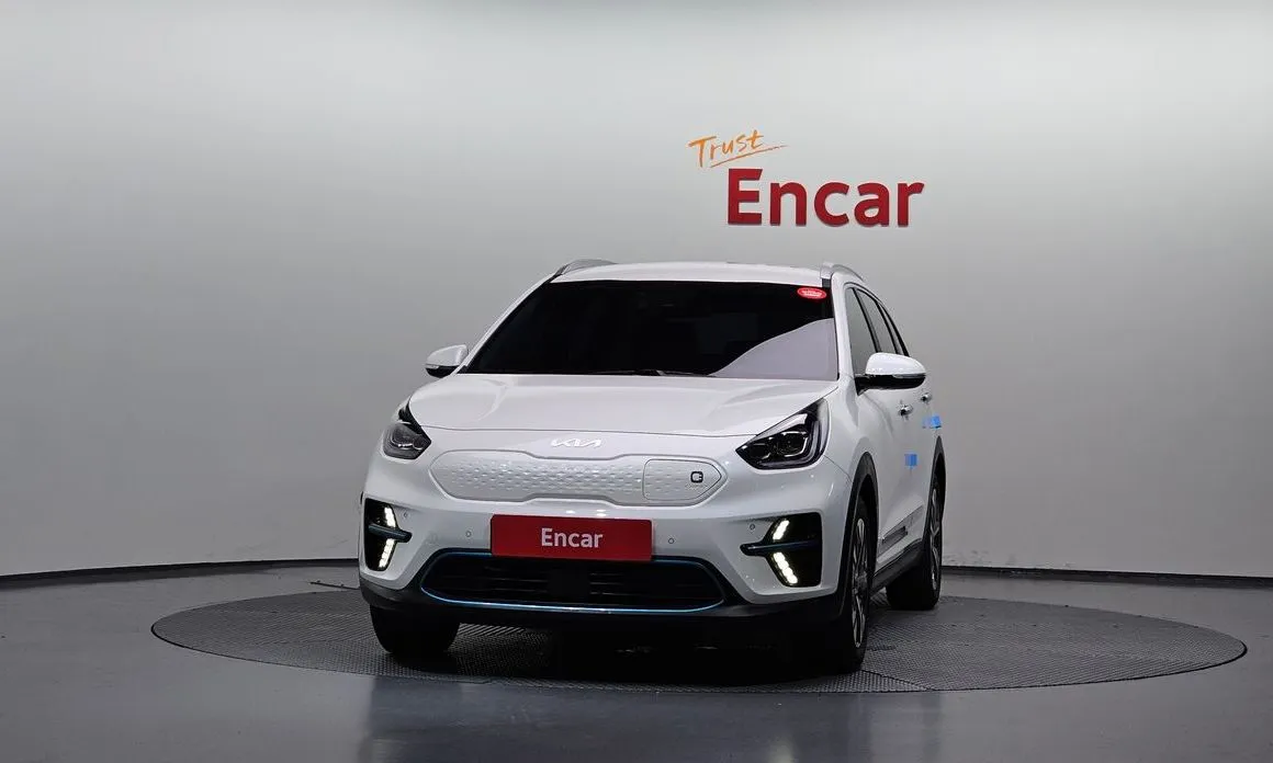 Kia Niro — фото 10