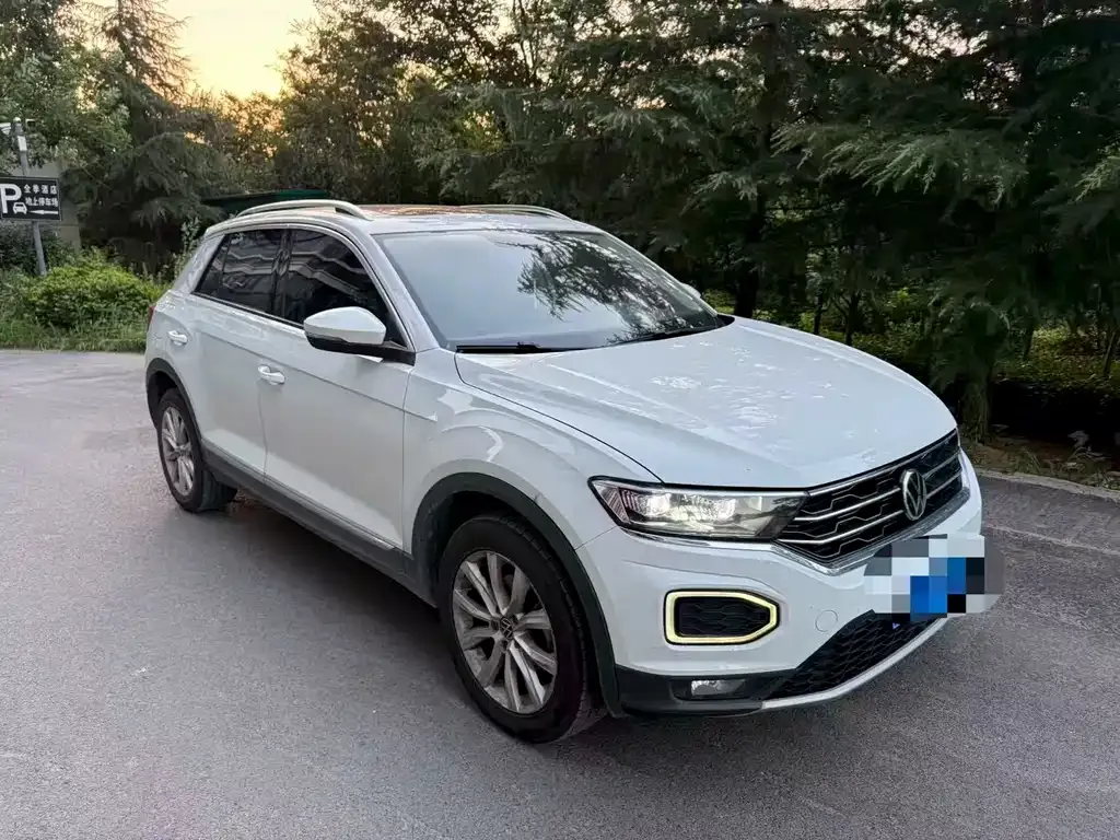 Volkswagen T-Roc — фото 3