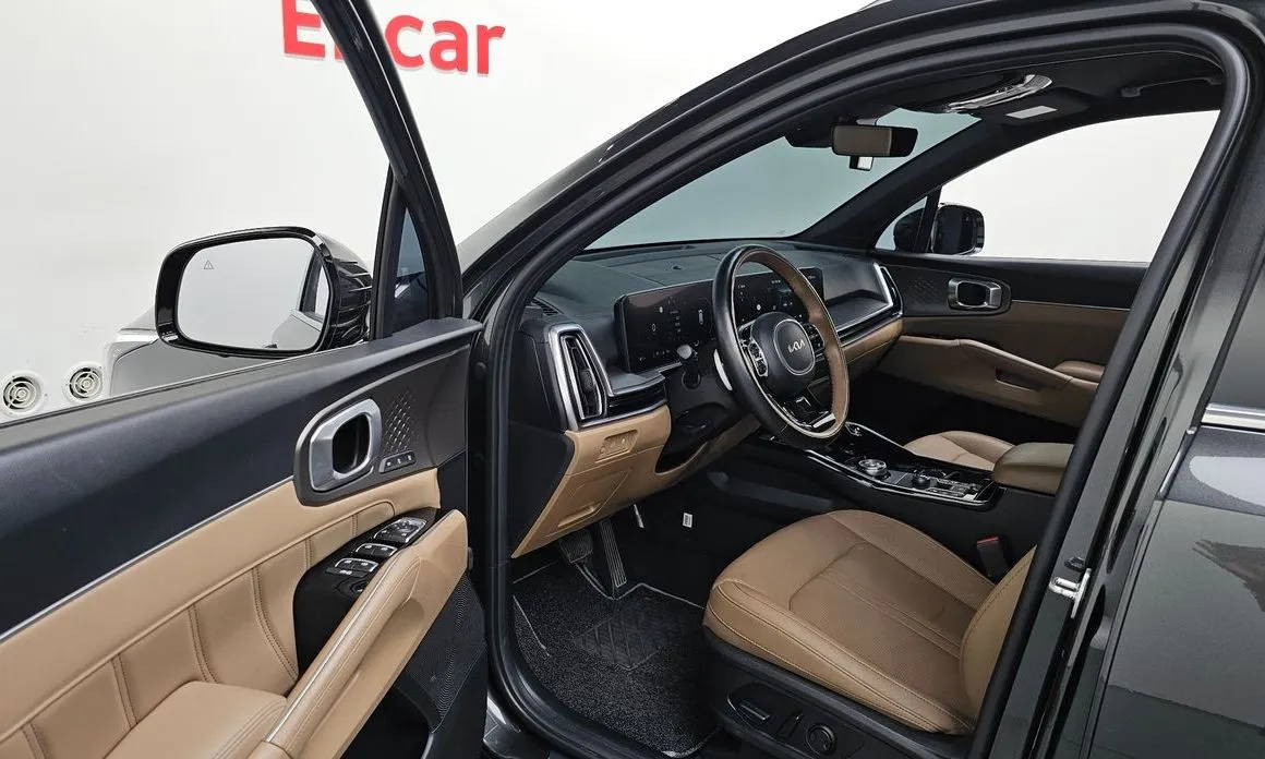 Kia Sorento — фото 9