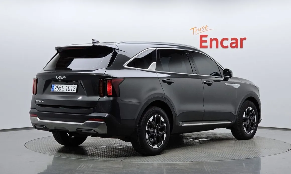 Kia Sorento — фото 4