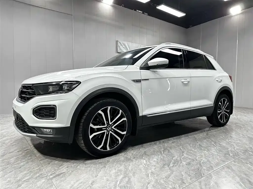 Volkswagen T-Roc — фото 4