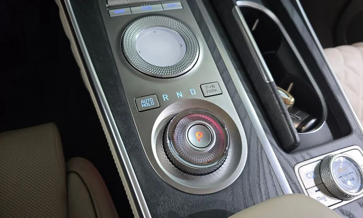 Genesis GV80 — фото 10