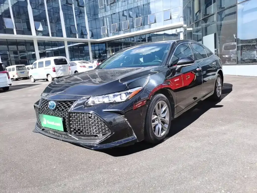 Toyota Avalon — фото 10
