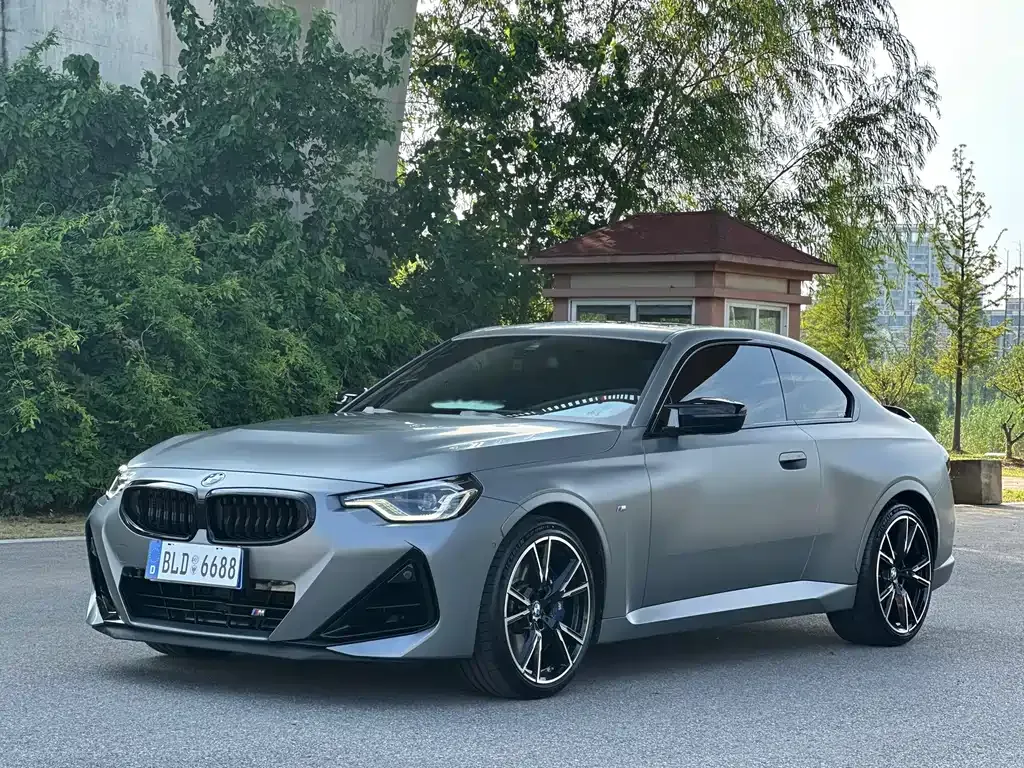 BMW M240i — фото 1