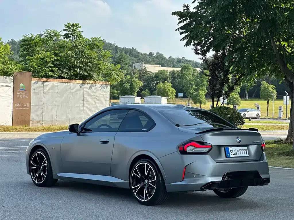 BMW M240i — фото 10