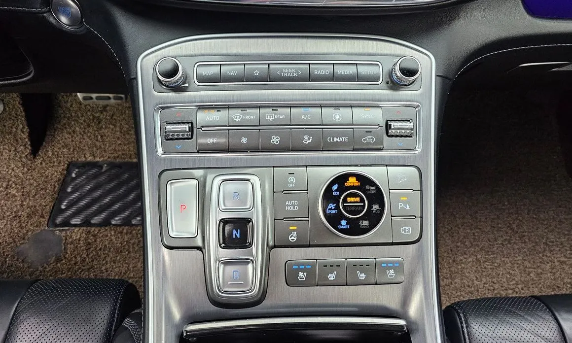 Hyundai Santafe — фото 7
